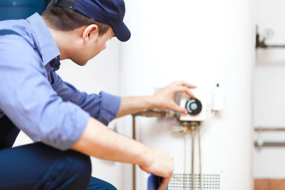 Pourquoi votre chauffe-eau ne fournit pas assez d’eau chaude ?